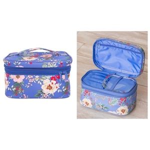 NWOT Yumi Kim Makeup Bag